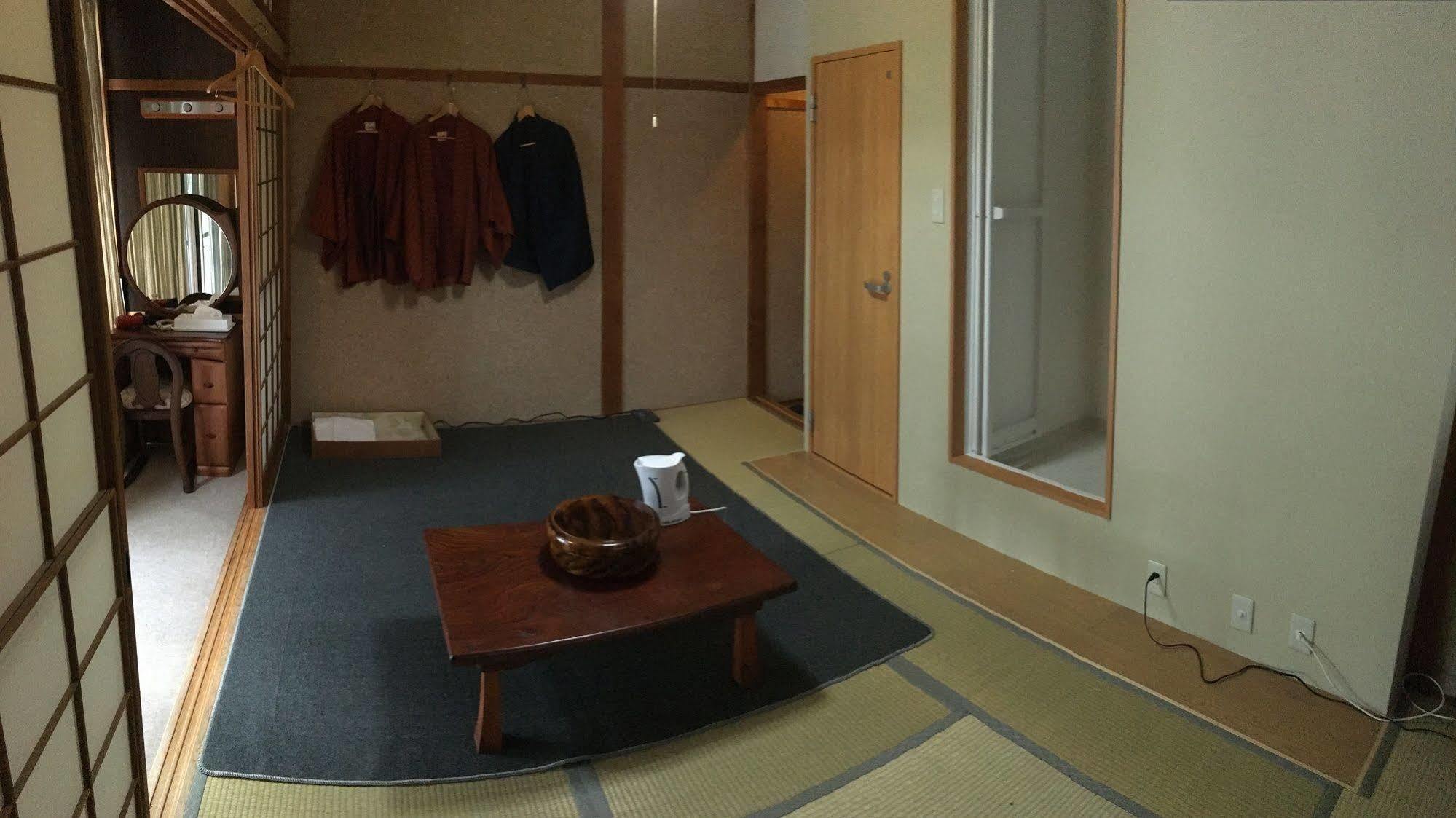 Hida Gasshoen Takayama  Exterior photo